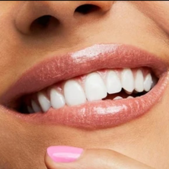 MAC Cosmetics Dazzleglass lip gloss - Prancin' Dancin' - Discontinued - Picture 3 of 5